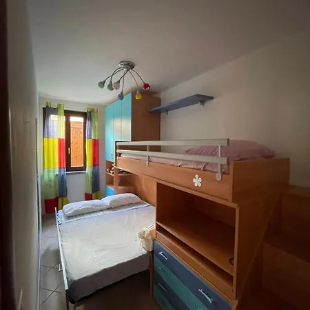 Casa Panoramica Con Ampio Giardino E Parcheggio شقة